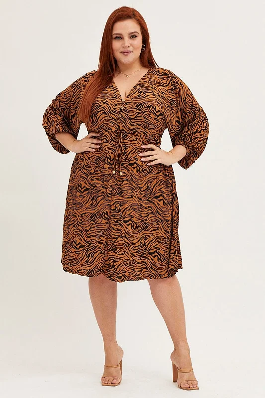 Striped cocktail dress-Animal Print V-neck 3/4 Sleeve Rayon Dress