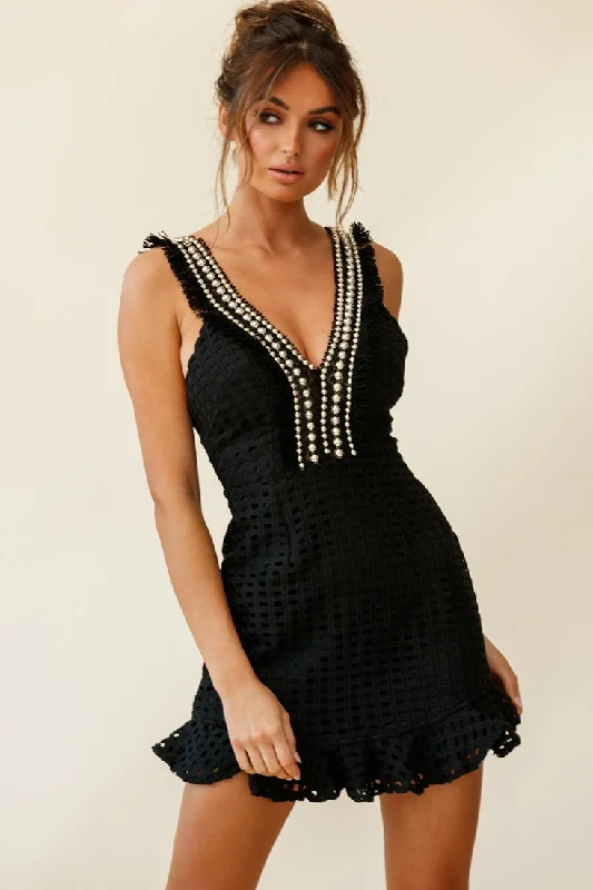 Polka dot maxi dress-Argyle Bead & Fringe Trim Ruffle Hem Dress Black