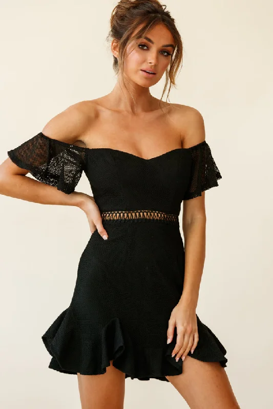 Off-shoulder prom dress-Chi Chi Sweetheart Neckline Off-Shoulder Dress Black