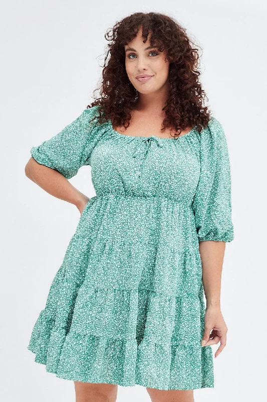 Floral wrap dress-Green Ditsy Scoop Tiered Dress 3/4 Sleeve Gather Bust