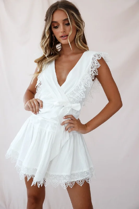 Ruffled cocktail dress-Juliet Gathered Detail Lace Trim Dress White