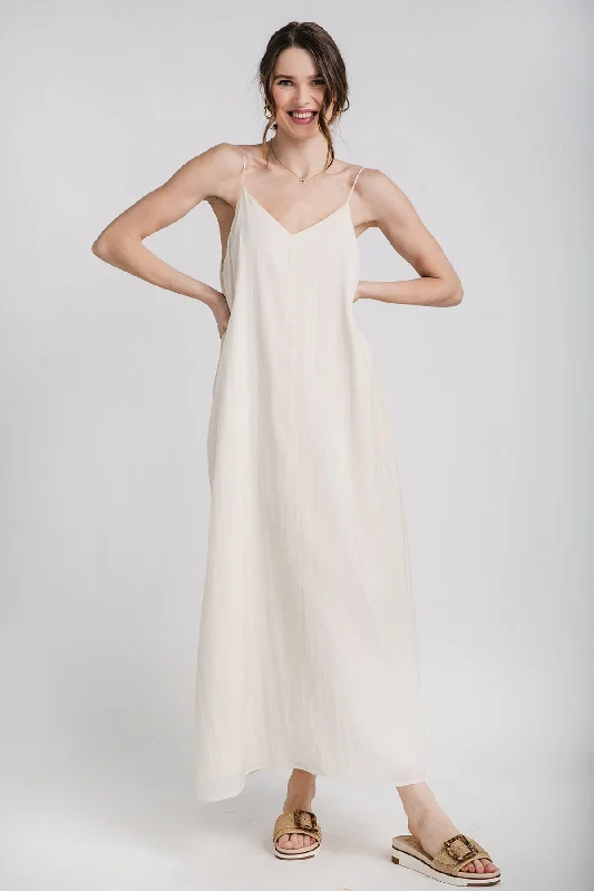 Tiered cocktail dress-By Together Vneck Maxi Dress