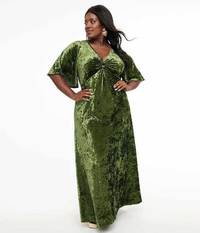 Velvet party dress-Smak Parlour Plus Size 1970s Mossy Green Velvet Cutout Maxi Dress