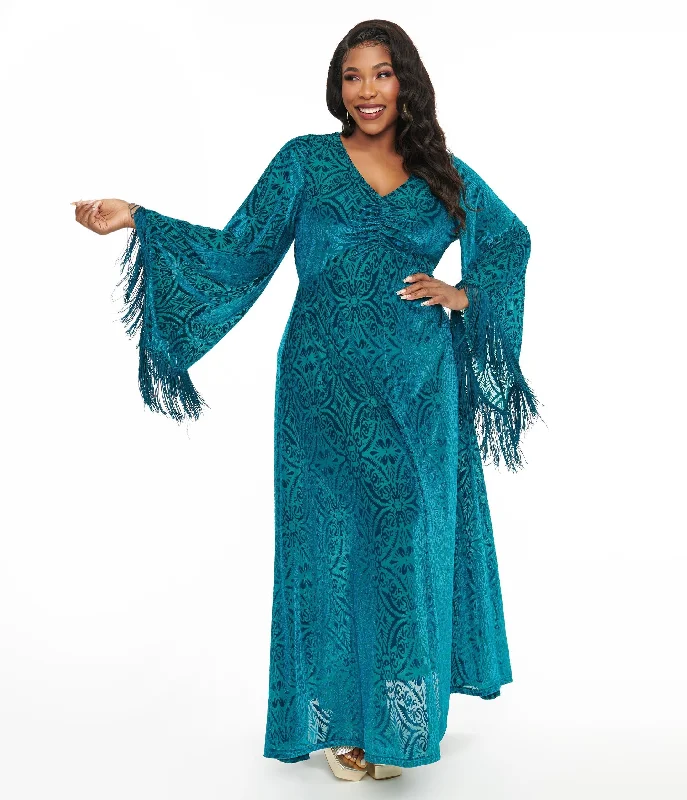 Halter neck prom dress-Smak Parlour Plus Size 1970s Teal Floral Fringe Sleeve Maxi Dress