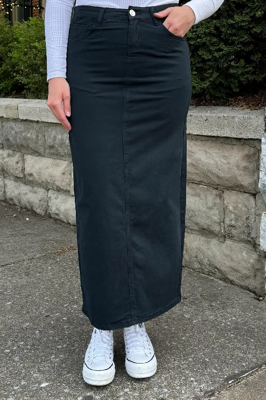 Flowy midi skirt-Taylee Denim Maxi Skirt in Black